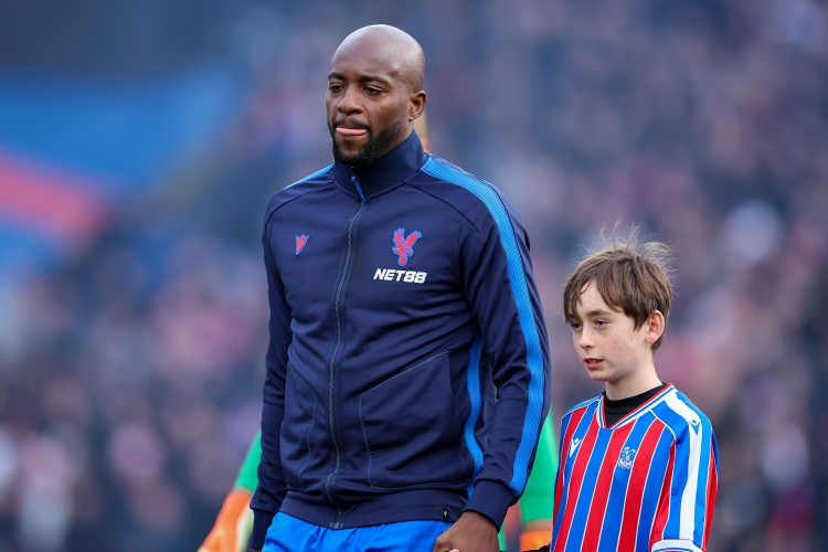 记者：墨超帕丘卡前锋卡迪兹即将加盟武汉三镇，合同为期两年